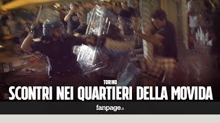 A Torino sangue e caos durante la movida la polizia carica centri sociali e clienti dei bar [upl. by Schober]