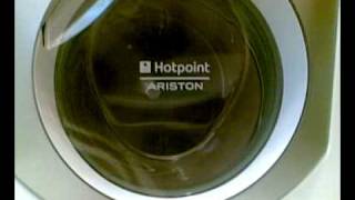 Hotpoint Ariston Lavasciuga Aqualtis  Centrifuga in asciugatura [upl. by Mariele]