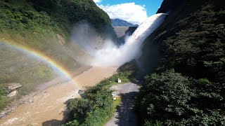 Viajes en MOTO por la selva del PERÚ  Represa CHAGLLA Tingo María [upl. by Oliric]