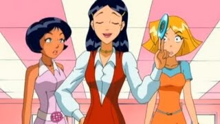 Battle for the Homecoming Queen  Totally Spies  Clip [upl. by Nicolau]