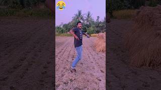 Very funny🤣🤣🤣shortsytshortsfunnyvideo viralvideoyoutubeshorts [upl. by Airehc]