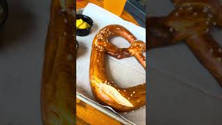 Bavarian Pretzel with extra mustard no cheese at BaseLine Tap House in Hollywood Studios is vegan [upl. by Calley]