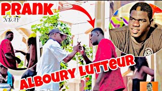 PRANK avec Alboury lutteur lomotif bi yaw la Alboury  rakhasso dara bay dinth [upl. by Solohcin]