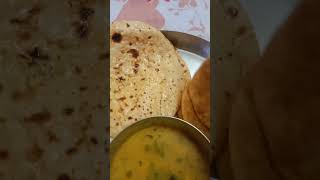 Roti puri Or aloo ki sabji indianfood foodlover foodie [upl. by Lanaj]