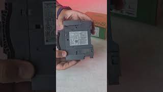 GV3P18 Motor circuit breaker unboxing [upl. by Zena]