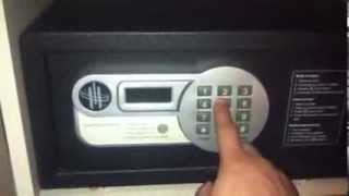 How to hack hotel safe [upl. by Danyette]