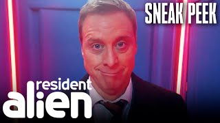 SNEAK PEEK Harry The Governments New Employee of the Month  Resident Alien S3 E1  SYFY [upl. by Prissy]