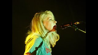 Alvvays  Archie Marry Me amp Pomeranian Spinster  lElysée Montmartre Paris  02072024 [upl. by Shapiro]