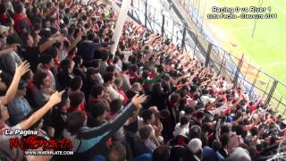 La Previa de la hinchada de River copando en Avellaneda [upl. by Lelia649]