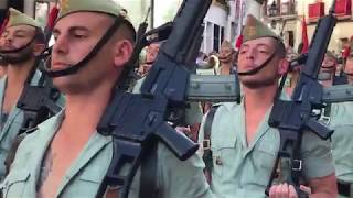 INCREIBLE Cristo de la Caridad Y Sus Legionarios Cantando  Semana Santa 2018 Cordoba  La Legion [upl. by Nairod]