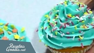 Decorar Cupcake con Frosting [upl. by Craddock]