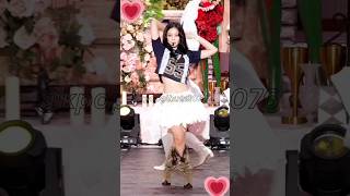 Jennie live performance on Mantra mantra jennie kpop live performance [upl. by Thor]