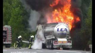 Fire truck Incendio de camión en AP68 Arrigorriaga [upl. by Kcirtapnhoj68]