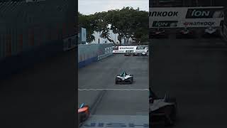 Throwback to Oliver Rowland’s ICONIC moment from the Season 10 SãoPauloEPrix 🤩🇧🇷🏎️ [upl. by Abran]