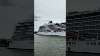 VIKING VENUS Kreuzfahrtschiff Warnemünde [upl. by Aisiram]