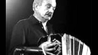 Astor Piazzolla canta Roberto Goyeneche Sur [upl. by Iam]