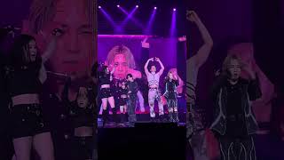 Body Rhythm  SHINee Live in Singapore 02032024 kpop shinee [upl. by Nailluj567]