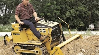 Struck  MAGNATRAC RS1000  Mini Bulldozer for Home Owners [upl. by Lewendal]