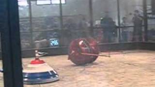 Towering Inferno vs Typhoon 2 RoboGames 2005 [upl. by Gautea]