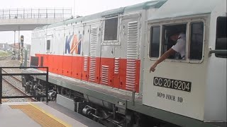 ASMR Akselerasi mesin CC201 92 04 BD lepas berangkat Stasiun Ciroyom [upl. by Emoryt]