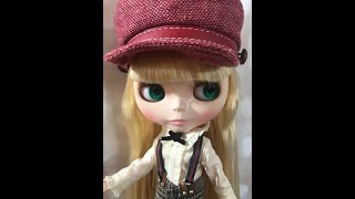 Blythe Pleasant Surprise Unboxing [upl. by Ahsenauq951]