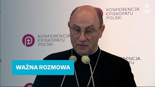 Spotkanie episkopatu za zamkniętymi drzwiami quotUdało się wziąć biskupów za ręcequot [upl. by Naoma]