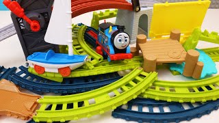 Building Train Tracks Thomas amp Friends Bridge Lifts Satisfying Unboxing Video [upl. by Koziara137]