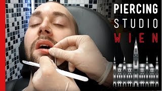 Piercing FAILS 💉 Notfall Operation mit Skalpell und viel Blut 💉 Marcs Piercing TV [upl. by Caiaphas]