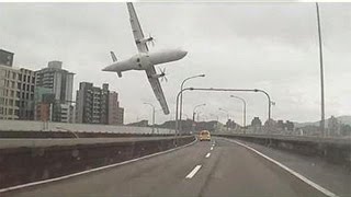 Taiwan crash dun avion de la TransAsia [upl. by Billi]