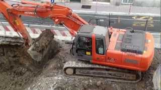 hitachi zaxis scavatore [upl. by Doerrer]