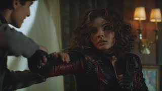 Selina Kyle  amp Five fight Gotham 3x19 1  2 [upl. by Dnalyram412]