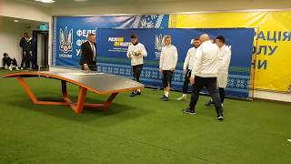 Текбол на quotОлимпийскомquot КоноплянкаКараваев vs МалиновскийЗинченко  ZinchenkoampCo play Teqball [upl. by Shulins]