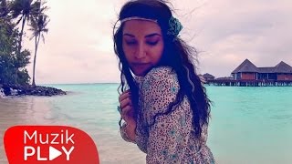 Beste Kırmacı  Her Aynada Farklı Kadın Official Video [upl. by Notniuq]