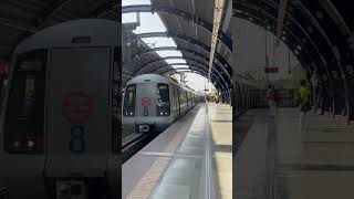 Bulla ki jana main kon bulla bullakijana hanumanji jhandewalamandir metro delhimetro rabbi [upl. by Thgiled453]