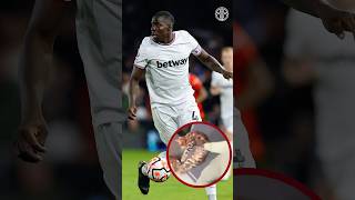 Kurt Zouma gets brutally mocked by MUTV Commentator Steve Bower 😭 football shorts [upl. by Nodle]