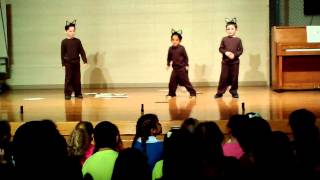 What Does The Fox Say Talent Show [upl. by Sharla985]