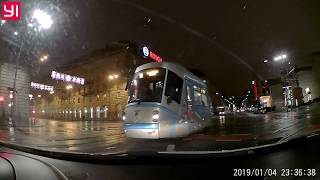 Tramwaj Wrocław  przód pojechał prosto a środek i tył zmienił tor 4012019 [upl. by Asital295]