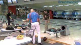 Bowlingdigitals 2010 BEC  Third game in Round of 32 Matches [upl. by Ewold36]