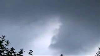 ANOTHER PYRAMID UFO SPOTTED OVER THE UK  Colafeed [upl. by Oflodor]