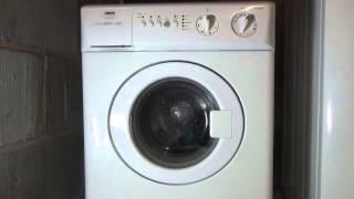 Zanussi Compact ZWC1300 Washing Machine  Cotton Quick  final rinse pt 4 of 5 [upl. by D'Arcy]