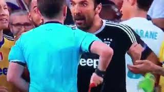 BUFFON RED CARD FOR PUSHING REFEREE REAL MADRID 13 JUVENTUS [upl. by Dibrin]