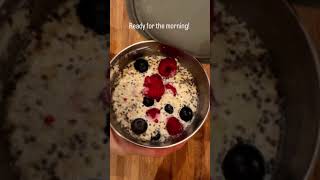 Overnight oats with moonmoon’s stainless steel snack pot It’s easy and simple🍯🥣 [upl. by Blackman]