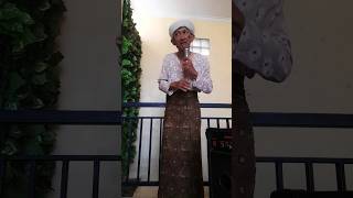 Bassnya sampai Eropa 🤣 ukulele jualbass music mainbass cover bassindonesia bassgila [upl. by Eicirtap187]