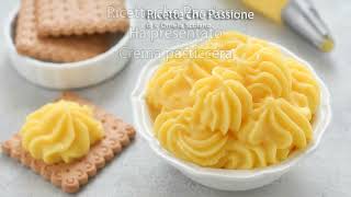 Crema pasticcera ricetta veloce e facile con ingredienti genuini  Ricette che Passione [upl. by Ilil]