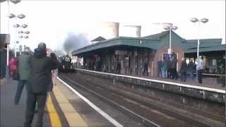 6024 King Edward I pelts through Didcot Parkway on the Bristolian Twice [upl. by Strohl]