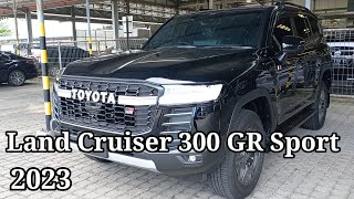 Toyota Land Cruiser 300 GR Sport 4x4 AT Black 2023  Eksterior  Interior  Toyota Medan [upl. by Aitsirk721]