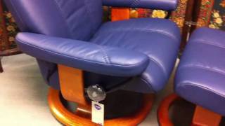 Ekornes Stressless Consul Recliner Navy Blue Batick Leather [upl. by Reemas]