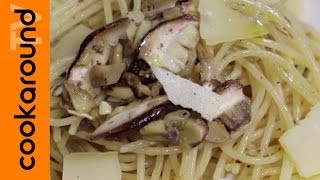 Spaghetti con funghi porcini crudi [upl. by Werd]