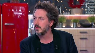 Guillaume Gallienne sur le plafonnement des salaires des acteurs  C à vous  09122014 [upl. by Krystyna51]