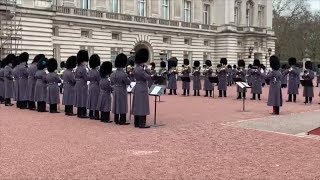 Panorama quotBohemian Rhapsodyquot es interpretada por la Guardia Real del Palacio de Buckingham [upl. by Patty]